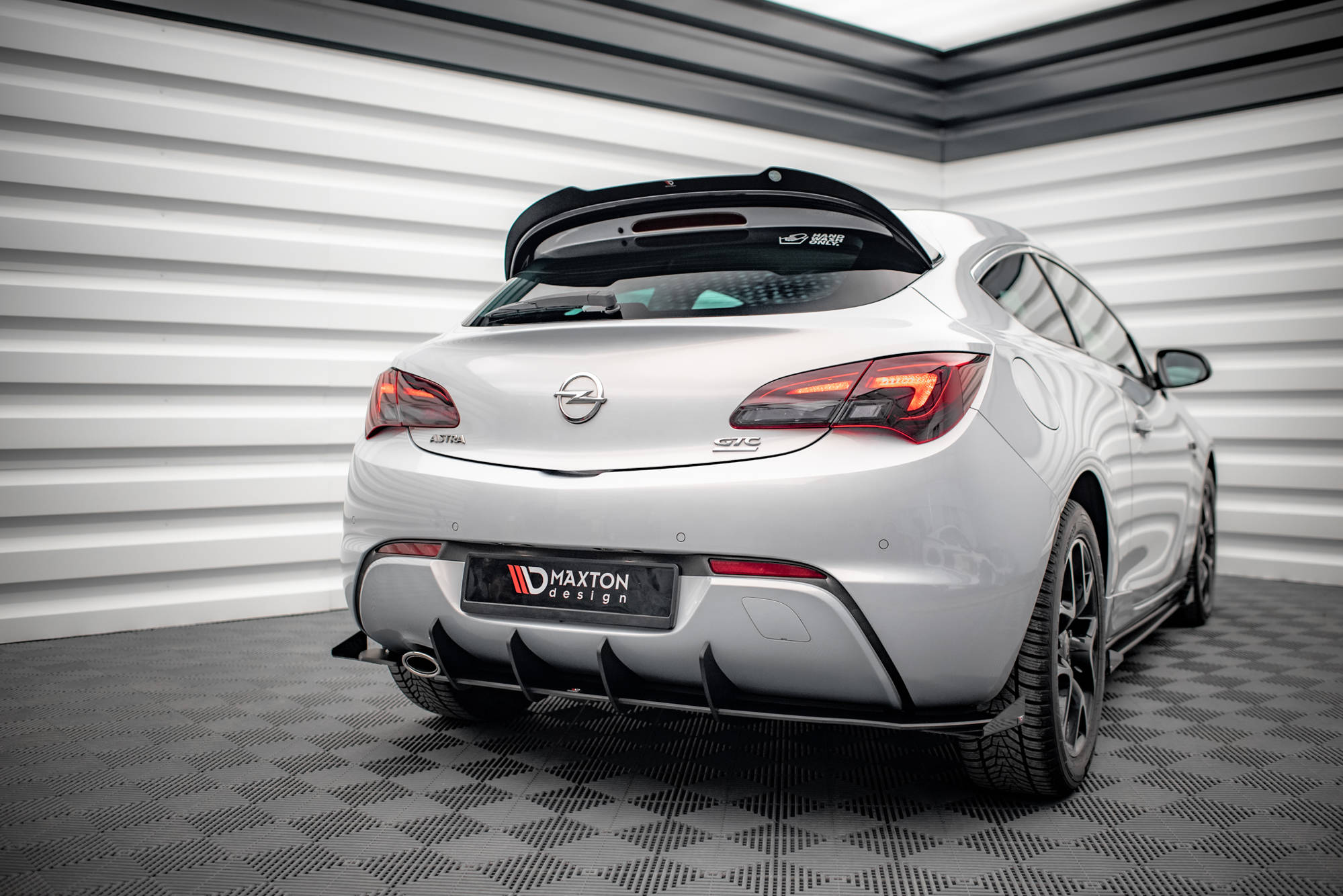 Аэродинамические обвесы Opel Astra J, тюнинг Opel Astra J