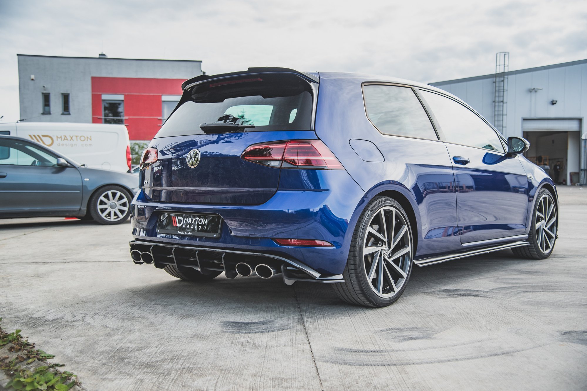 VW Golf 7 r панорама